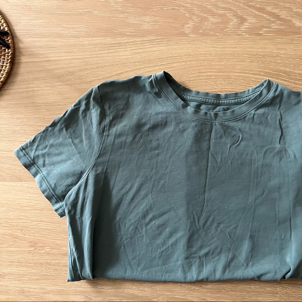 Lululemon T-Shirt Tidewater Teal Short Sleeve Sports Tee